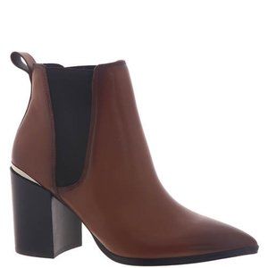STEVE MADDEN KNOXI BOOT- LIKE NEW!
